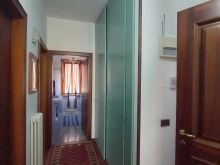 Corridoio 1 p e armadi a muro (1)