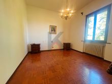 camera da letto piano primo (7)