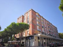 ESTERNO (2)