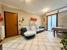 soggiorno con angolo cottura (33)