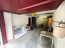 Garage  (2)