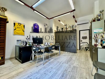 INTERNO NEGOZIO
