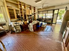 INTERNO