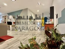 SHOWROOM