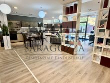 SHOWROOM