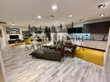 SHOWROOM