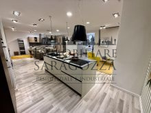SHOWROOM