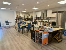 SHOWROOM