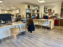 SHOWROOM